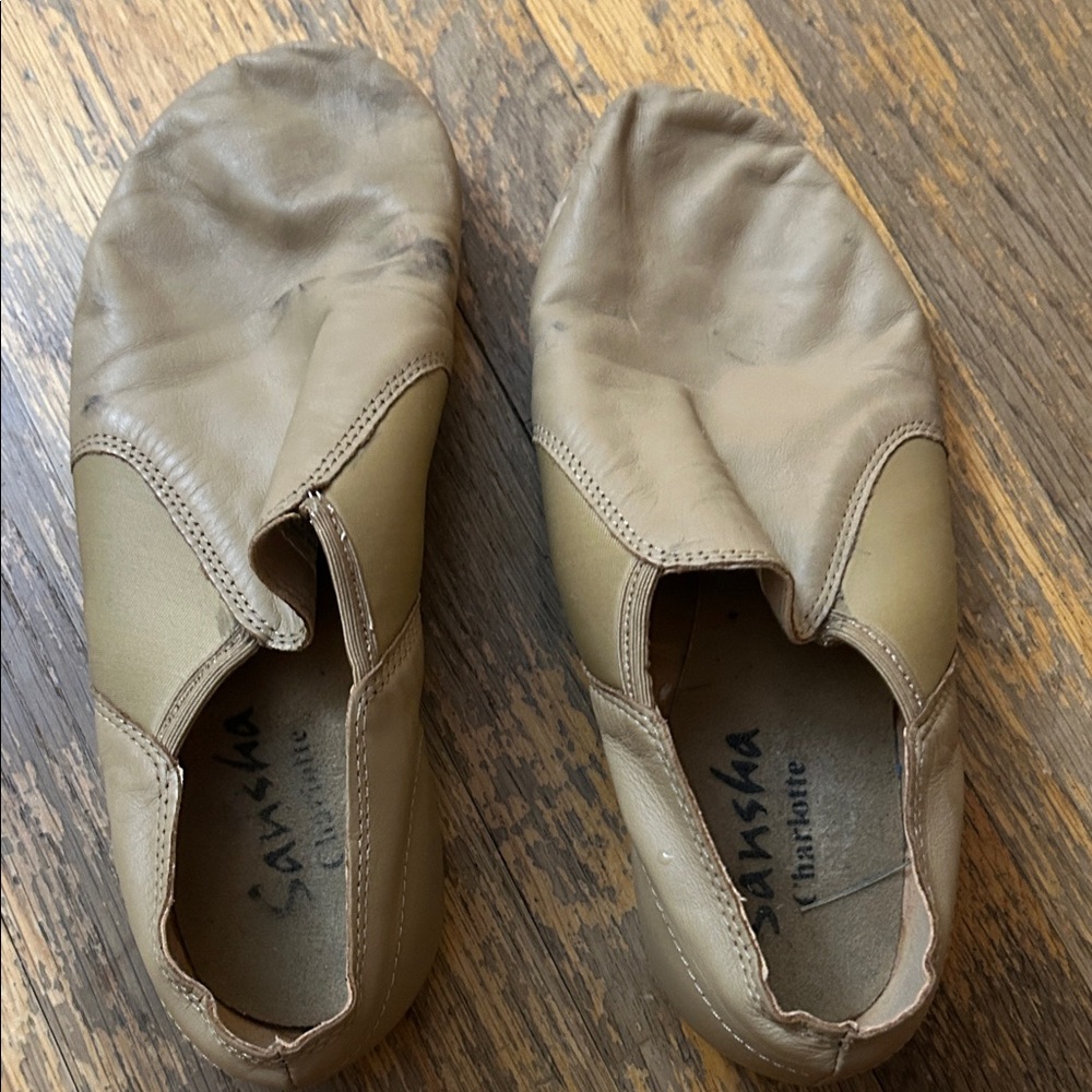 Sansha Tan Dance Shoes